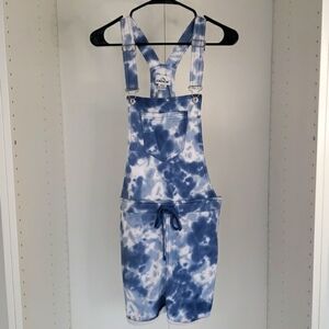 Funky Jordache blue & white tie dye overall jersey shorts